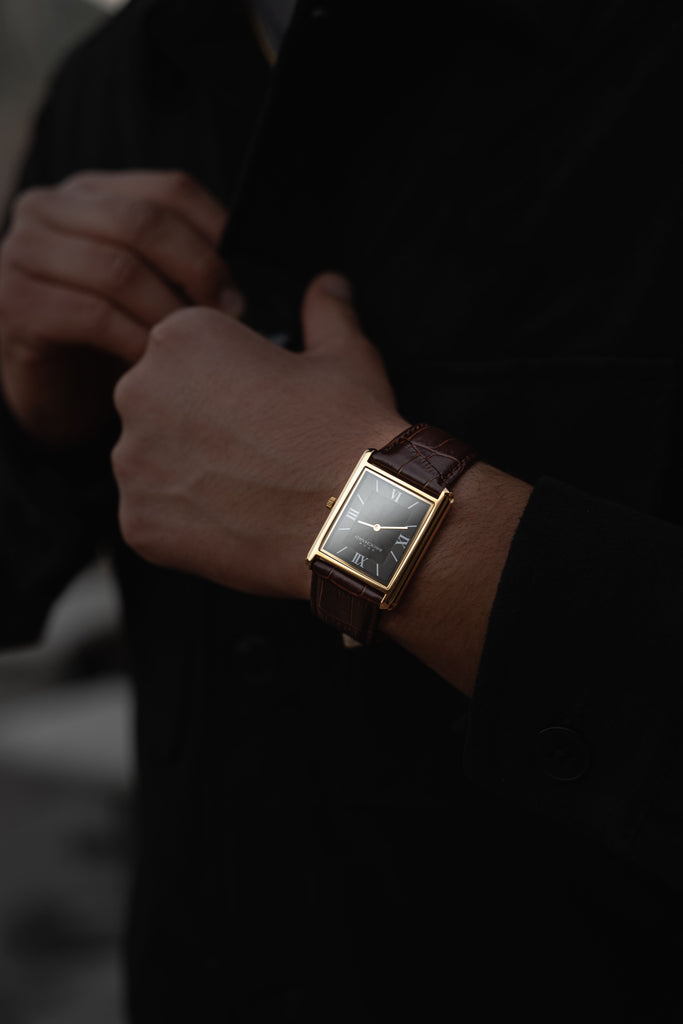 LUEUR CLASSIQUE GOLD 31MM WITH TENTANT STRAP